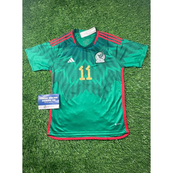 Mexico 2022 Home Kit Qatar World Cup, Number 11 S.GIMENEZ, Size L - Picture 1 of 3